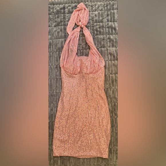 Sparkling Pink Sequin Halter Mini Dress NWOT - Picture 3 of 12